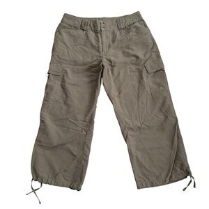 The North Face Outdoor Hiking Cargo Capri Pants Women’s Size 10